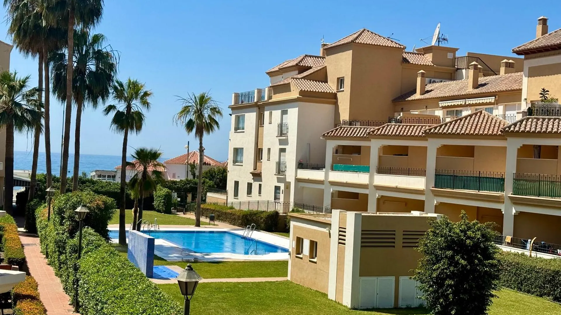 Strandnaera Boende I Torrox Costa